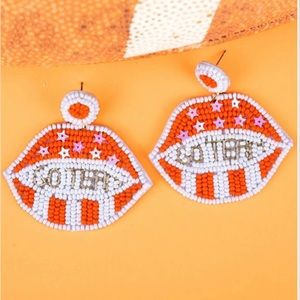 Orange/White Loud Fan Seed Bead Earrings